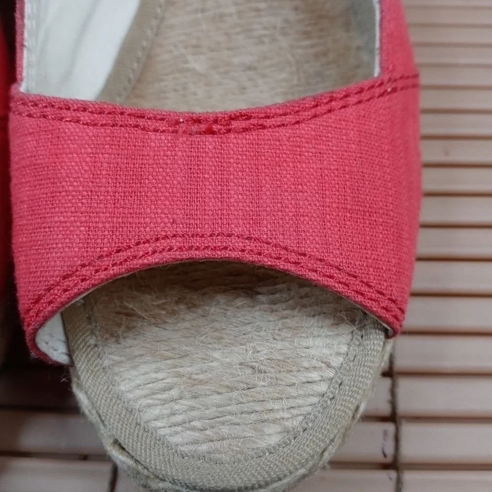 Lucky Brand women's rHot pink fabric espadrille platform sandals. 3